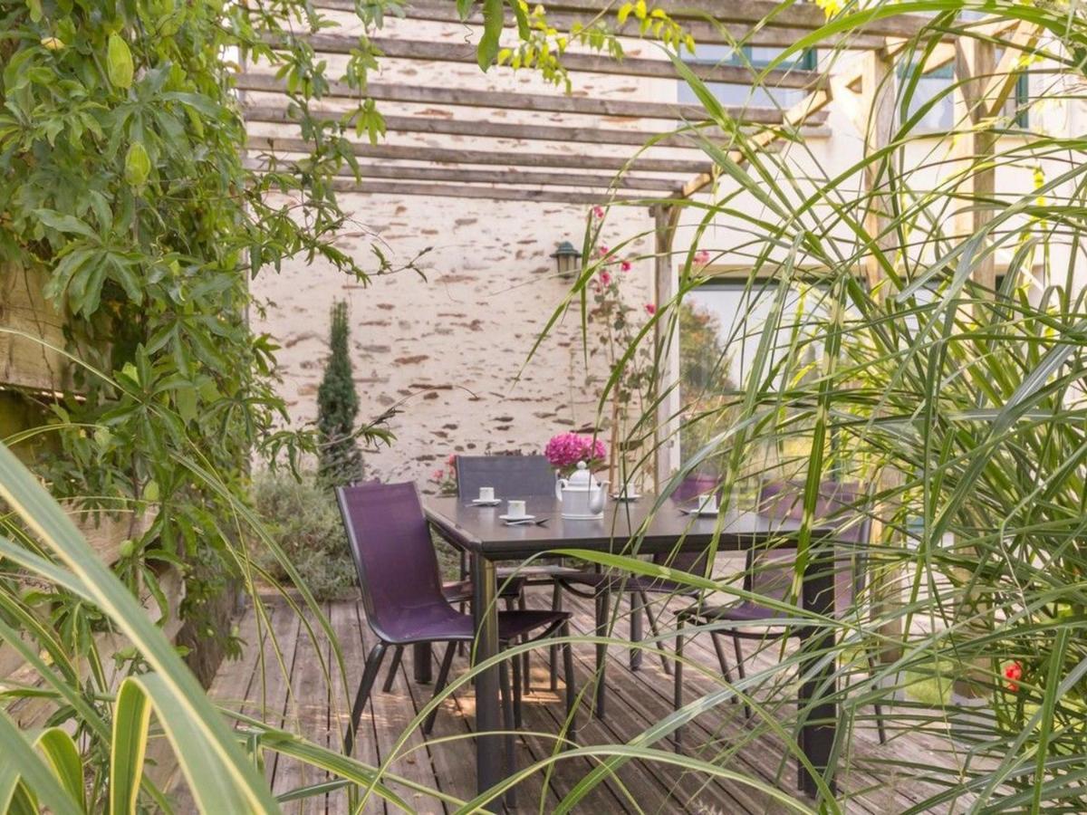 Charmante Maison Renovee A 300M De La Loire Avec Jardin, Terrasse, Wifi Et Equipements Bebe - Fr-1-306-815 Saint-Julien-de-Concelles ภายนอก รูปภาพ